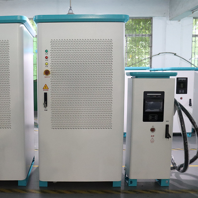 DC150V-1000V Εισερχόμενη τάση Γρήγορος σταθμός φόρτισης ηλεκτρικών οχημάτων 240KW 180KW 120KW 150KW OCPP