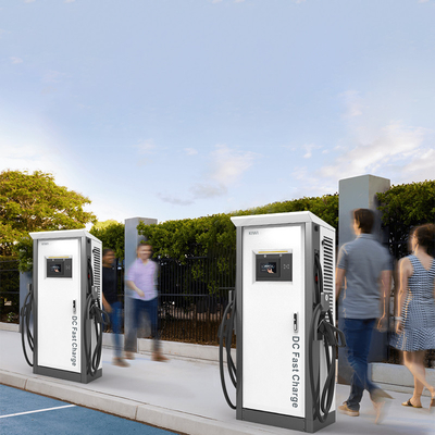 60KW/120KW DC 0-100A CCS Τύπος 2 OCPP1.6 Διπλό Πυροβόλο Σταθμοί φόρτισης ηλεκτρικών οχημάτων