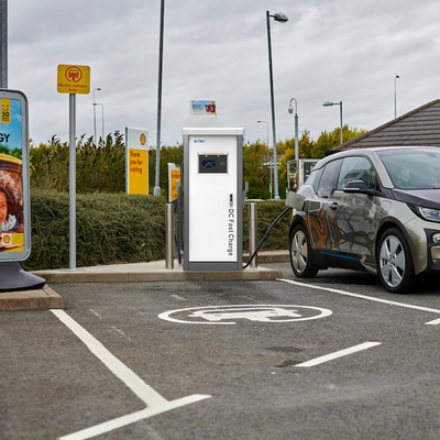 AC 0A-92A Διάστημα εισερχόμενου ρεύματος 60KW DC 0-100A ρεύμα εξόδου CCS φορτιστή αυτοκινήτου για Benz EQC