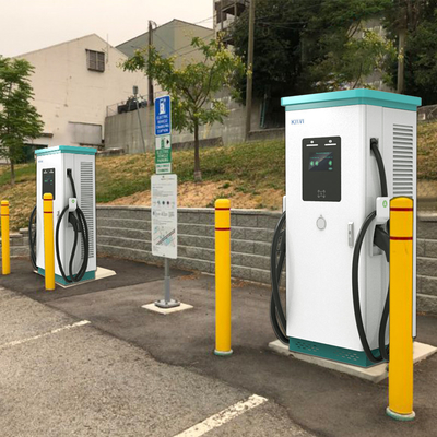240KW συνεχές ρεύμα εξόδου 60kw CCS Chademo EV φορτιστή Ocpp16.j διπλό όπλο γρήγορο φορτιστή