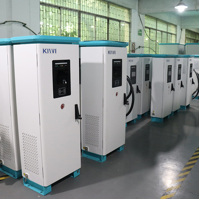 CCS/CHAdeMO/Tesla OCCP 1.6 Συμβατό φορτιστή ηλεκτρικών οχημάτων συνεχούς ρεύματος 120KW με τάση εξόδου 150V-1000V