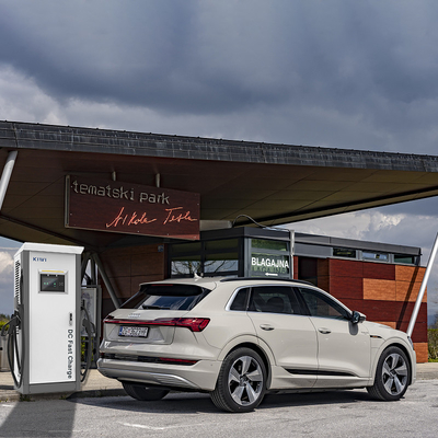 60KW-120KW τύπου 3 EVCS Plug In DC E Σταθμός ταχείας φόρτισης οχημάτων EV