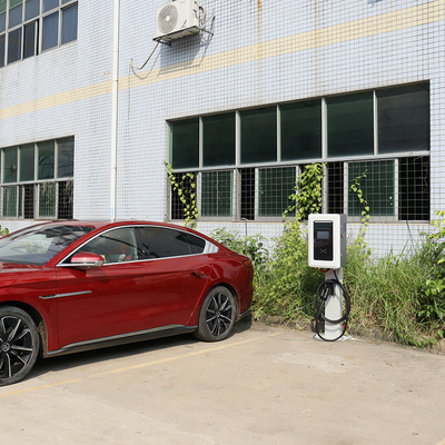 Εξωτερική έξυπνη εφαρμογή 4G 20kW 30kW 40kW Επίπεδο 3 Στον τοίχο DC εμπορικό σταθμό φόρτισης CCS1 CCS2 GB/T EV